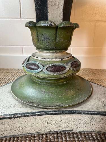 Hand Paint Tilt Top Victorian Dining/Hall Table