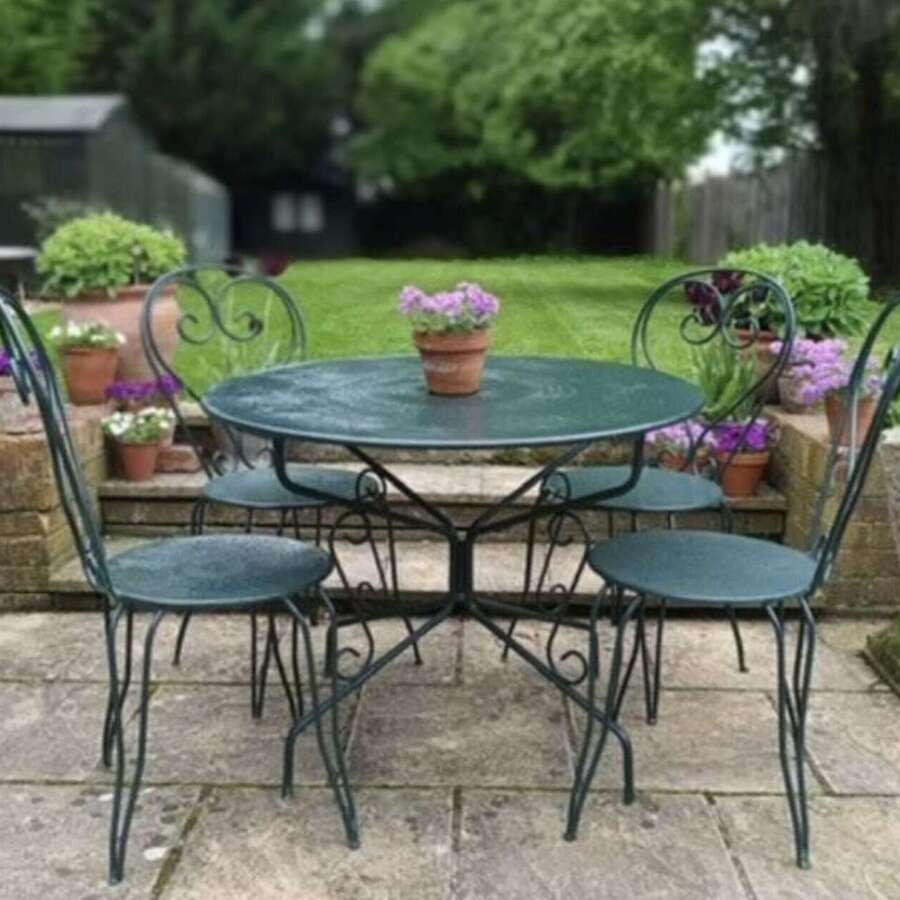 French Garden Table & Four Chairs