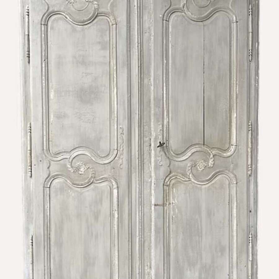Antique French Armoire (late 18th/early 19th century)